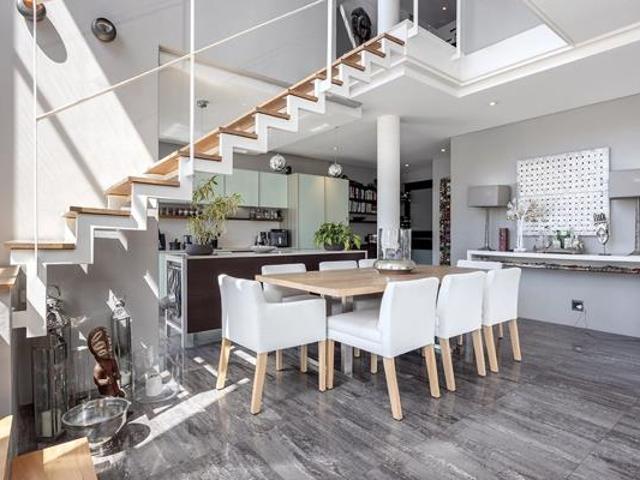 Apartment for sale in Cape Town, Western Cape