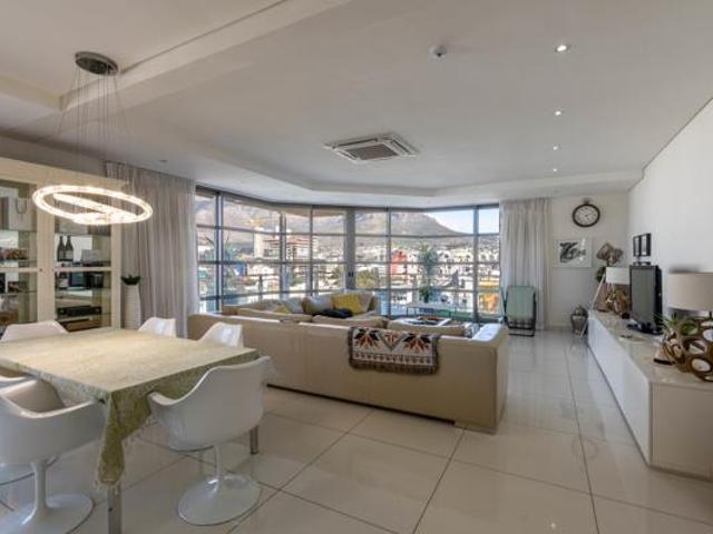 Apartment for sale in Cape Town, Western Cape