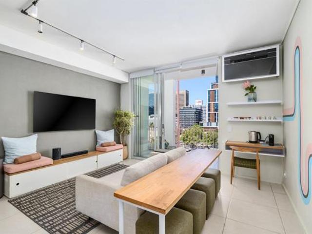 Apartment for sale in Cape Town, Western Cape