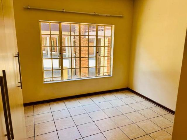 Apartment for rent in eMalahleni, Emalahleni Local Municipality