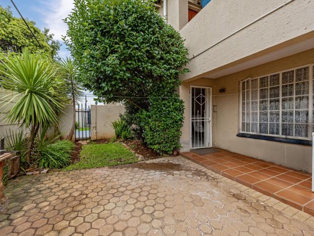 Apartment for sale in Nooitgedacht, Gauteng