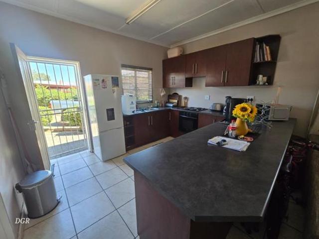 Apartment for sale in Frances Baard, Northern Cape