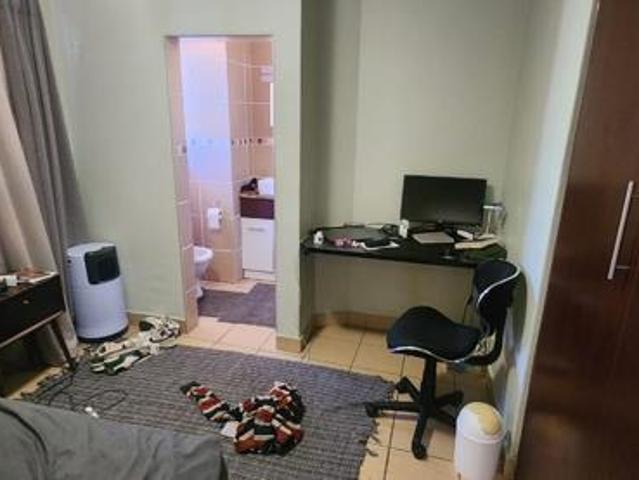 Apartment for sale in Potchefstroom, Tlokwe Local Municipality