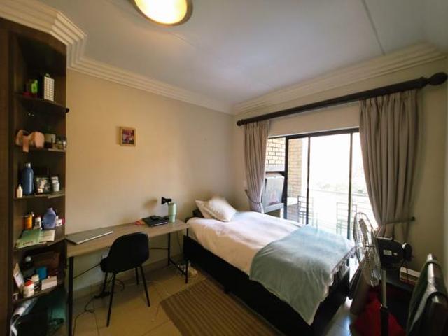 Apartment for sale in Dr Kenneth Kaunda, North West