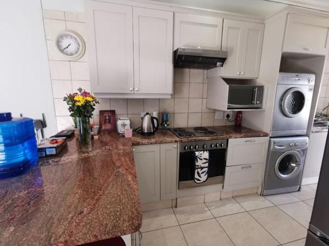 Apartment for sale in Dr Kenneth Kaunda, North West