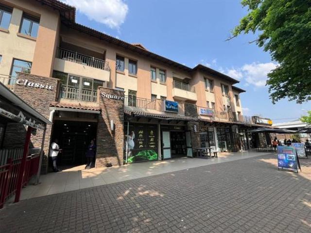 Apartment for sale in Dr Kenneth Kaunda, North West