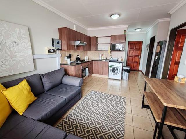 Apartment for sale in Potchefstroom, Tlokwe Local Municipality
