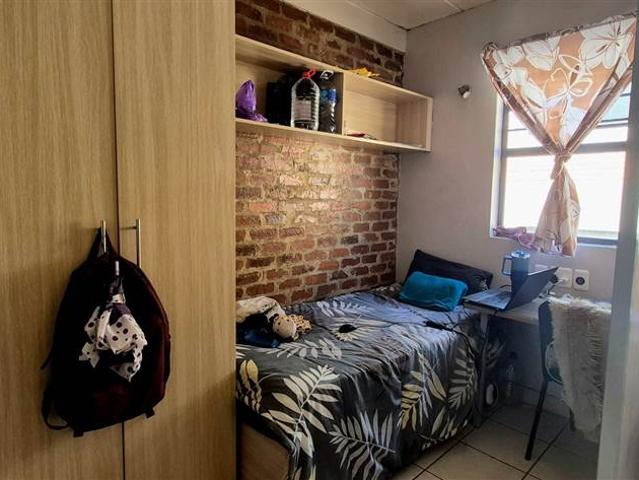 Apartment for sale in Dr Kenneth Kaunda, North West