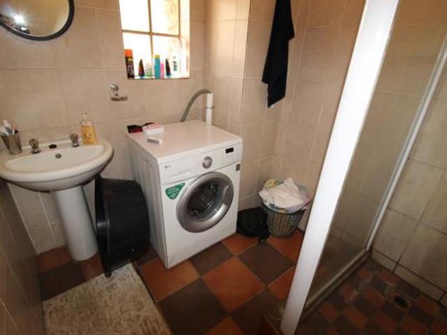 Apartment for sale in Dr Kenneth Kaunda, North West