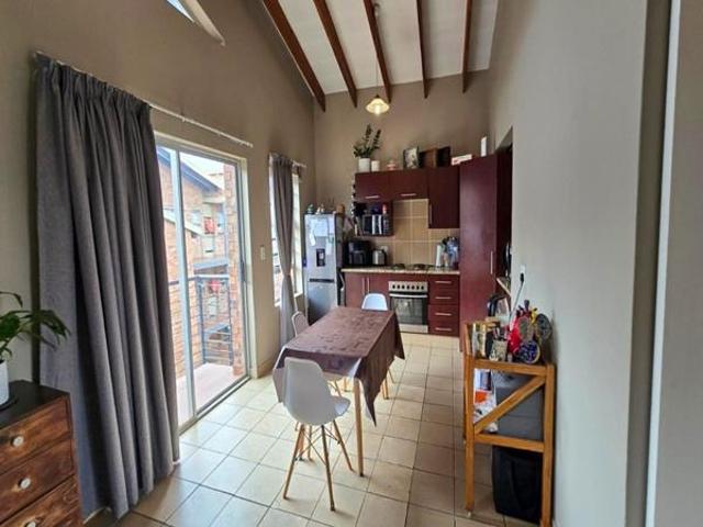 Apartment for sale in Dr Kenneth Kaunda, North West
