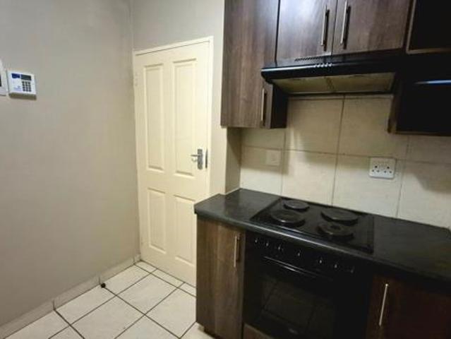 Apartment for sale in Dr Kenneth Kaunda, North West