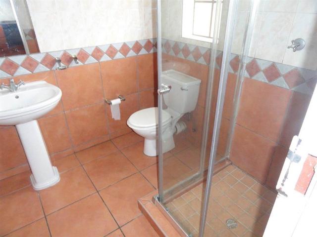 Apartment for sale in Dr Kenneth Kaunda, North West