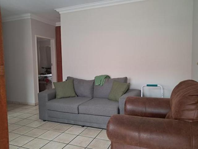 Apartment for sale in Dr Kenneth Kaunda, North West