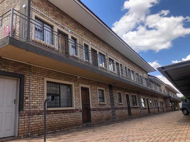 Apartment for sale in Dr Kenneth Kaunda, North West