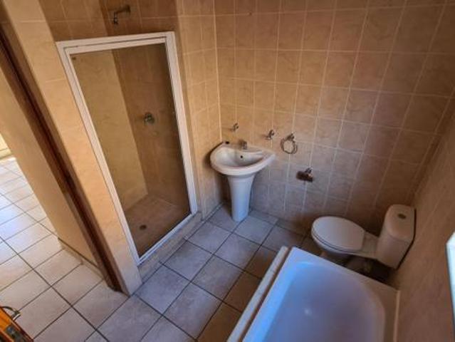 Apartment for sale in Dr Kenneth Kaunda, North West