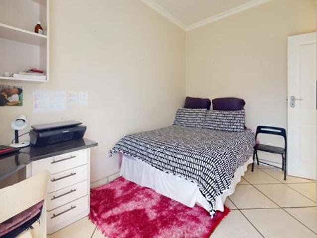 Apartment for sale in Dr Kenneth Kaunda, North West