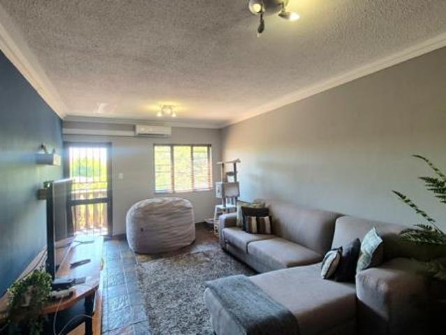 Apartment for sale in Dr Kenneth Kaunda, North West