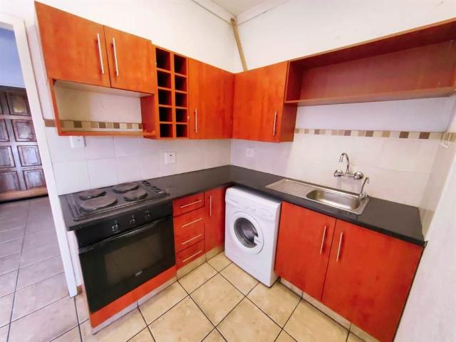 Apartment for sale in Potchefstroom, Tlokwe Local Municipality