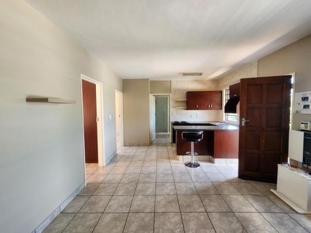 Apartment for sale in Dr Kenneth Kaunda, North West