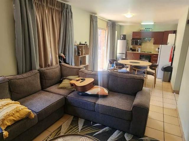 Apartment for sale in Dr Kenneth Kaunda, North West