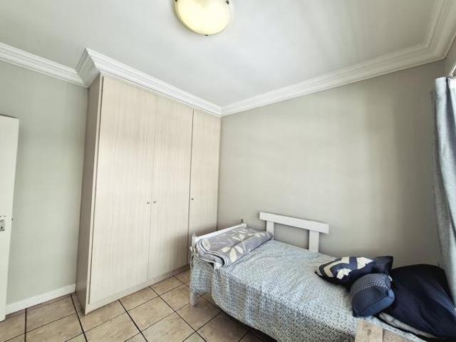 Apartment for sale in Dr Kenneth Kaunda, North West