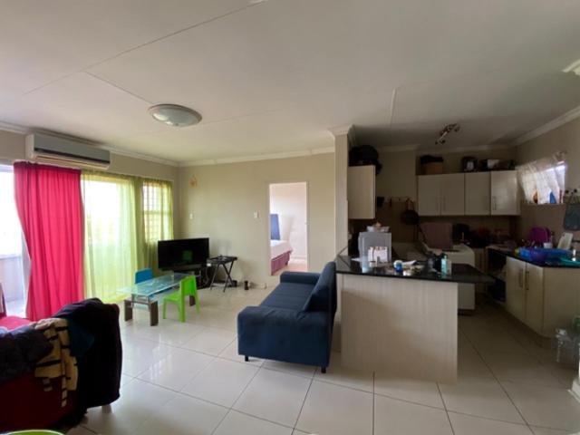Apartment for sale in Dr Kenneth Kaunda, North West