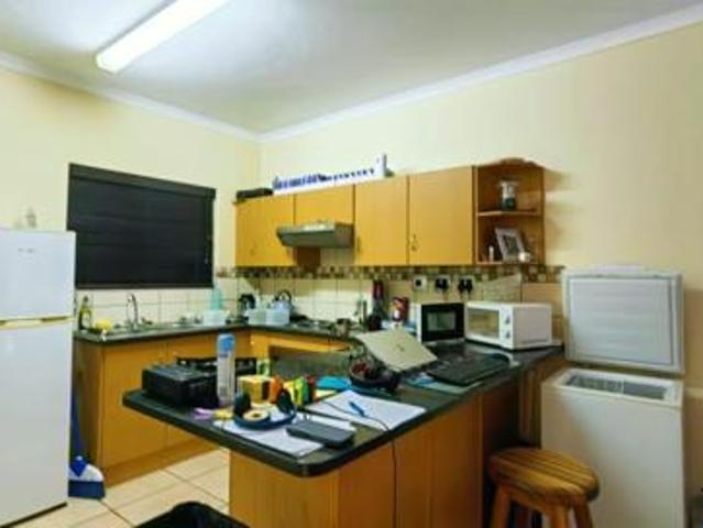 Apartment for sale in Potchefstroom, Tlokwe Local Municipality