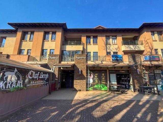 Apartment for sale in Dr Kenneth Kaunda, North West