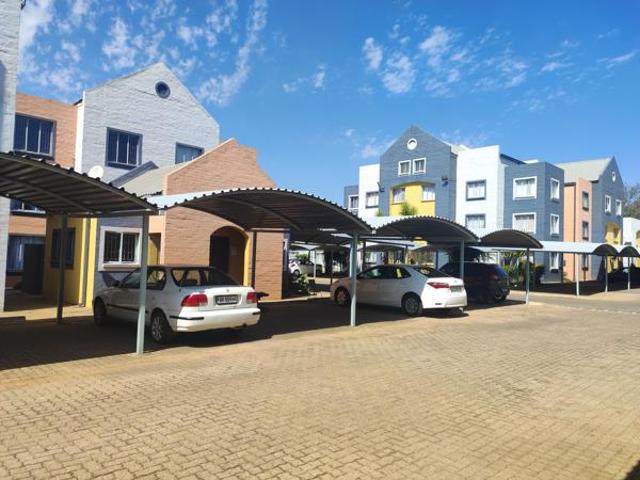 Apartment for sale in Dr Kenneth Kaunda, North West