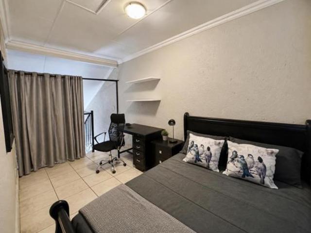 Apartment for sale in Potchefstroom, Tlokwe Local Municipality