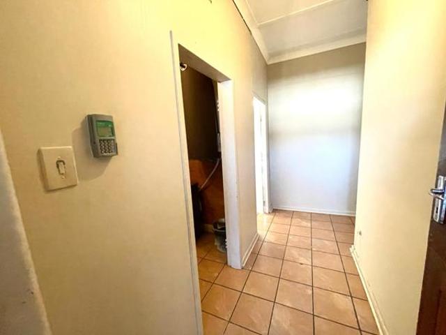 Apartment for sale in Dr Kenneth Kaunda, North West