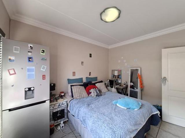 Apartment for sale in Dr Kenneth Kaunda, North West