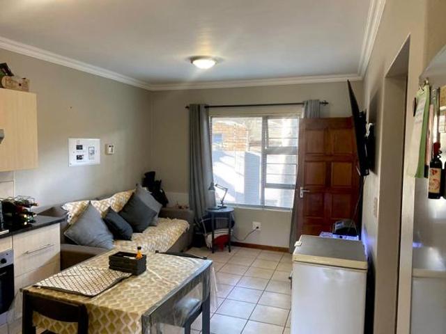 Apartment for sale in Potchefstroom, Tlokwe Local Municipality
