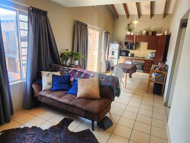 Apartment for sale in Potchefstroom, Tlokwe Local Municipality