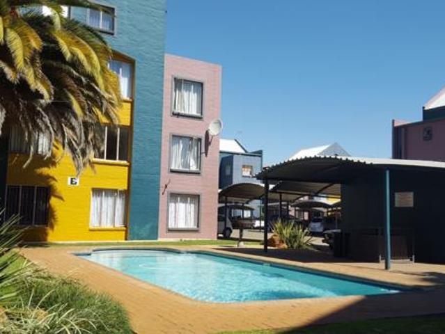 Apartment for sale in Dr Kenneth Kaunda, North West