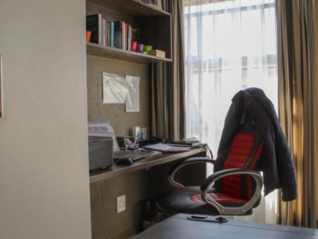 Apartment for sale in Dr Kenneth Kaunda, North West