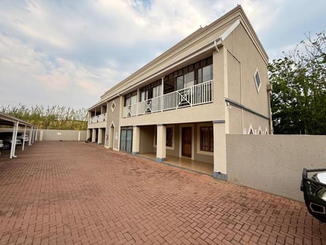 Apartment for sale in Dr Kenneth Kaunda, North West
