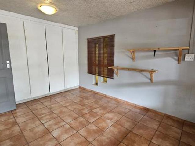 Apartment for rent in Waterkloof, Gauteng