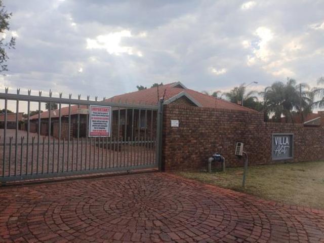 Apartment for rent in Waterkloof, Gauteng