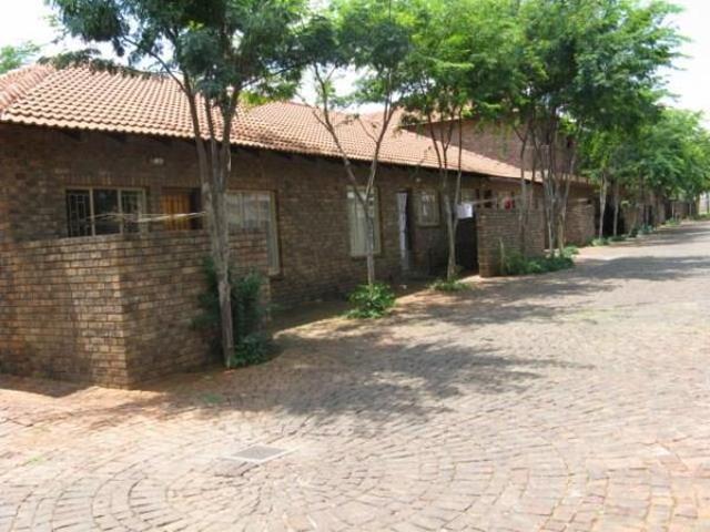 Apartment for rent in Waterkloof, Gauteng