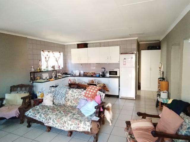 Apartment for rent in Waterkloof, Gauteng