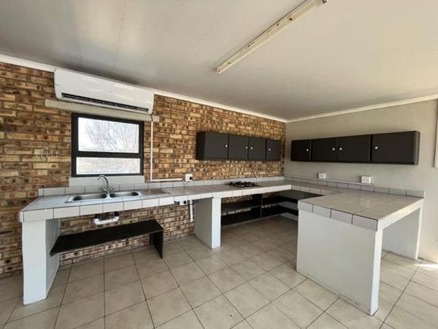 Apartment for rent in Douglas, Siyancuma Local Municipality