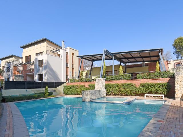 Apartment for sale in Sandton, Douglasdale