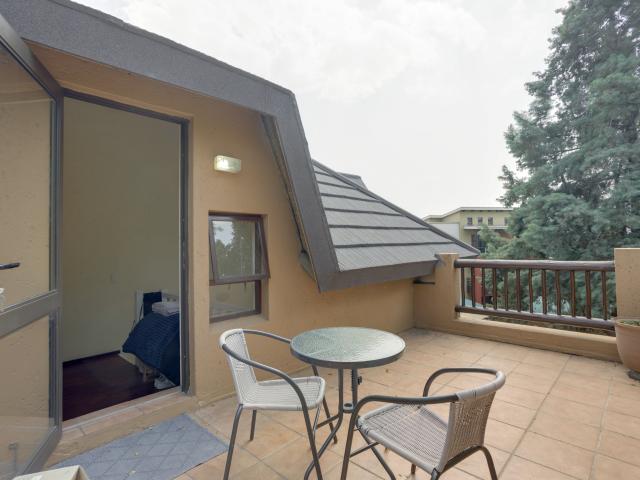 Apartment for sale in Douglasdale, Sandton