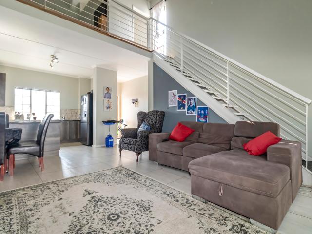 Apartment for sale in Sandton, Douglasdale