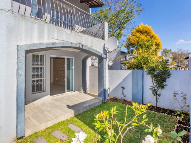 Apartment for rent in Sandton, City of Johannesburg Metropolitan Municipality