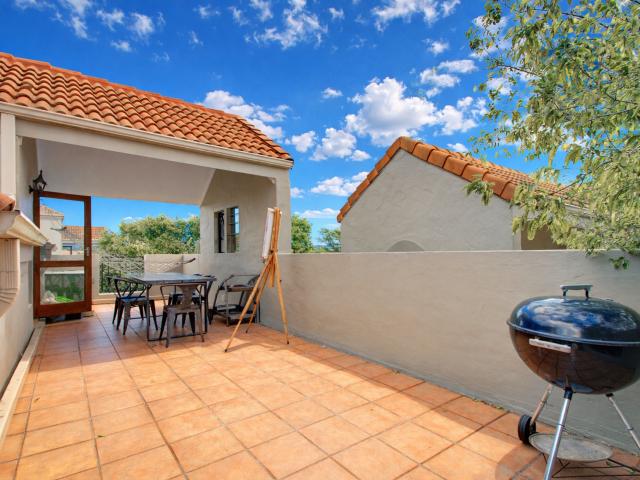 Apartment for sale in Alexandra, Gauteng