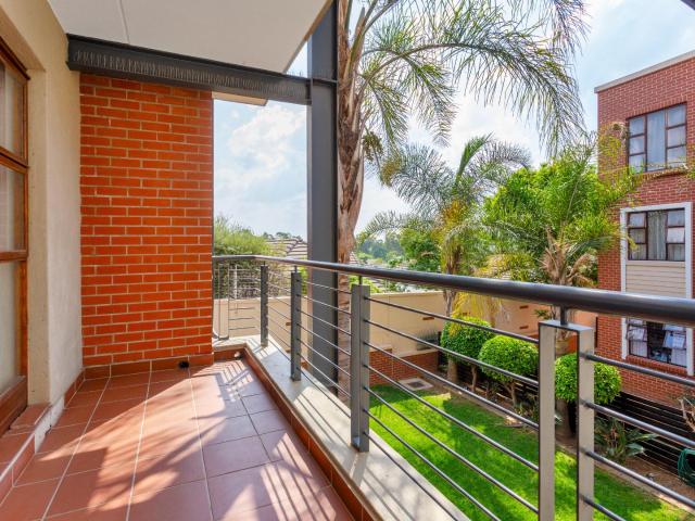 Apartment for rent in Sandton, City of Johannesburg Metropolitan Municipality