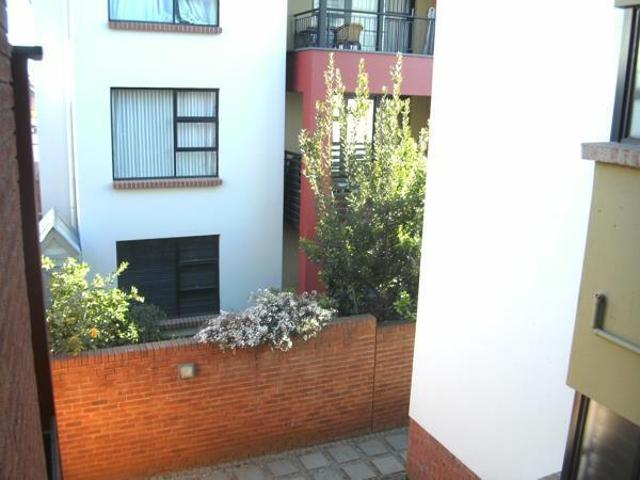 Apartment for rent in Douglasdale, Randburg