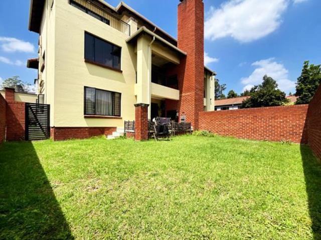 Apartment for rent in Douglasdale, Randburg